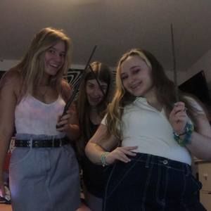 Meet your Posher, Ava